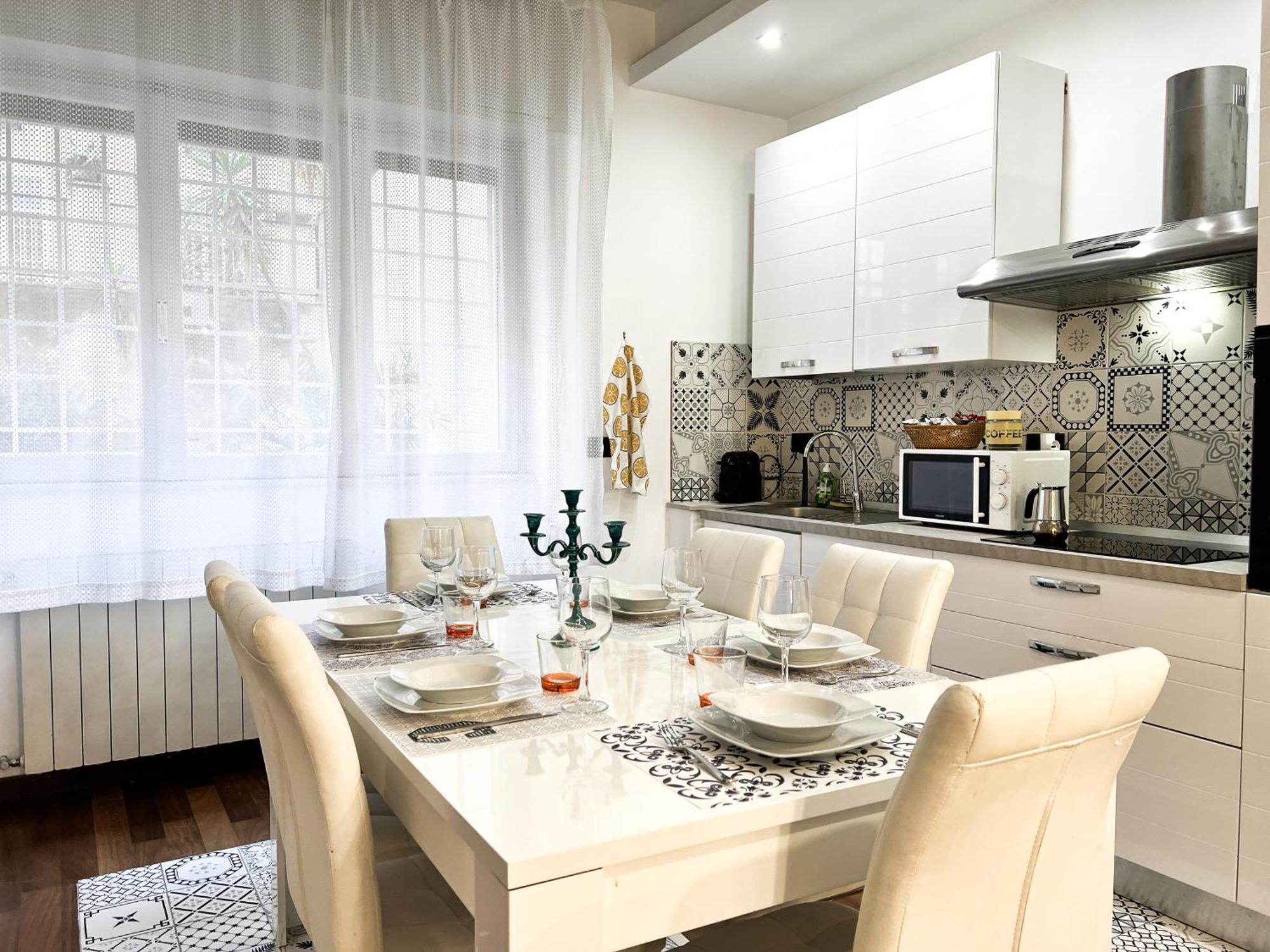 Unique House - 3 Bedrooms & 2 Bathrooms With 4 Beds - 100 Meters To The Metro A Roma Exterior foto