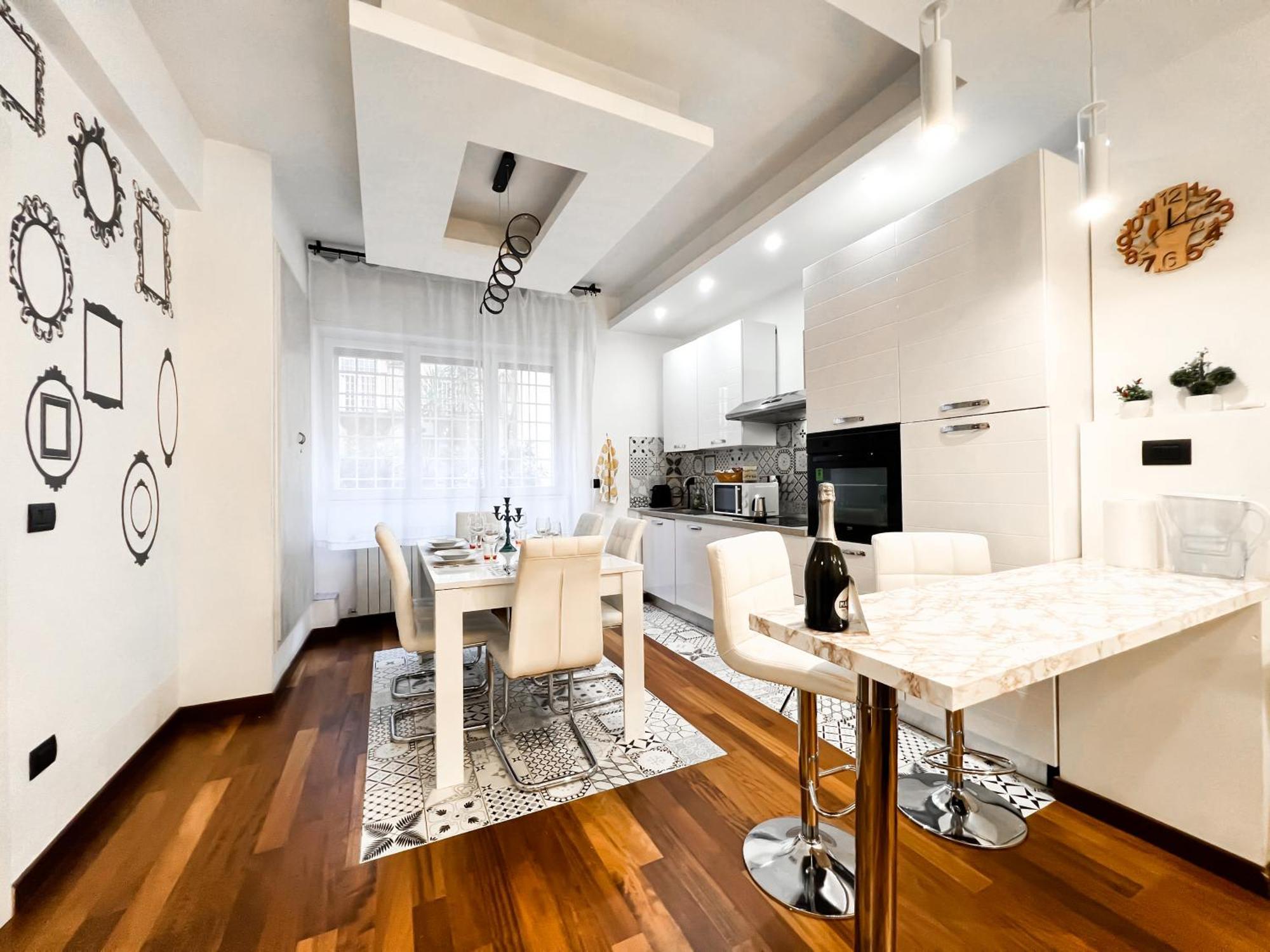 Unique House - 3 Bedrooms & 2 Bathrooms With 4 Beds - 100 Meters To The Metro A Roma Exterior foto